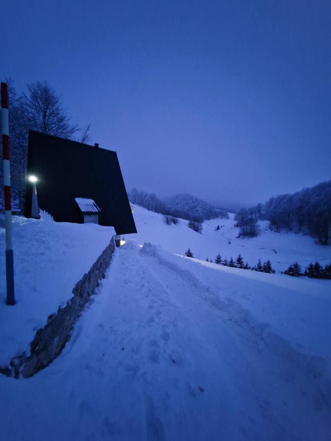 Weekend House Nest Bjelašnica Exteriör bild